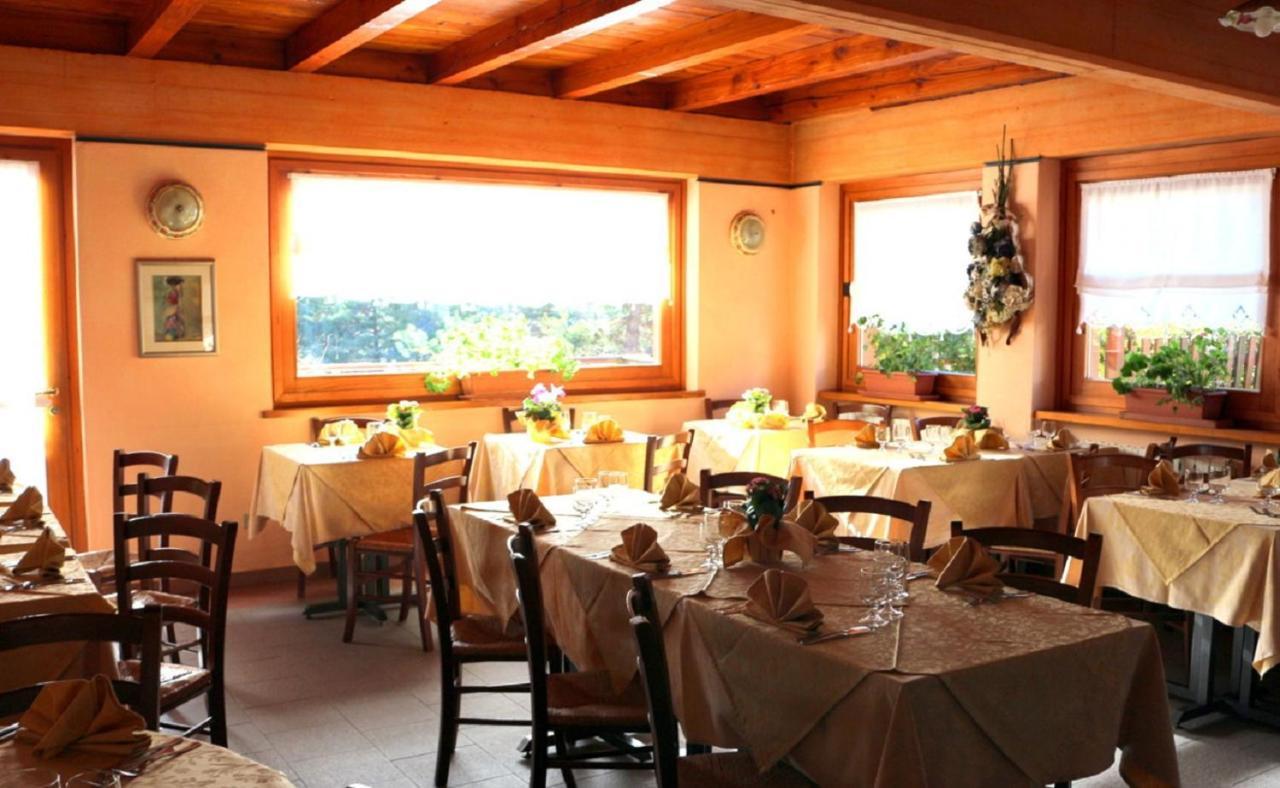 Hotel Bucaneve Bardonecchia Dış mekan fotoğraf