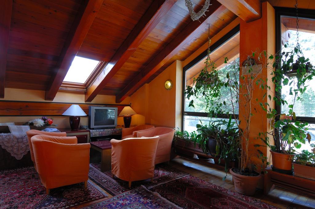 Hotel Bucaneve Bardonecchia Dış mekan fotoğraf