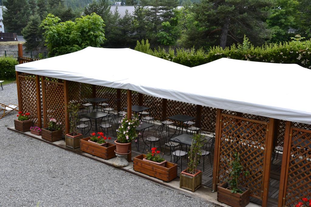 Hotel Bucaneve Bardonecchia Dış mekan fotoğraf