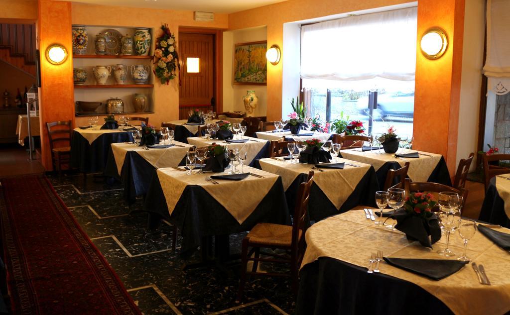 Hotel Bucaneve Bardonecchia Dış mekan fotoğraf