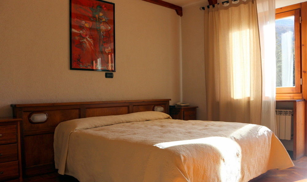 Hotel Bucaneve Bardonecchia Dış mekan fotoğraf