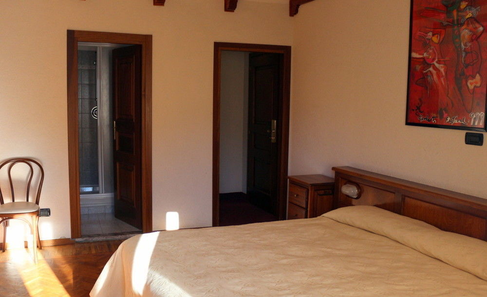 Hotel Bucaneve Bardonecchia Dış mekan fotoğraf